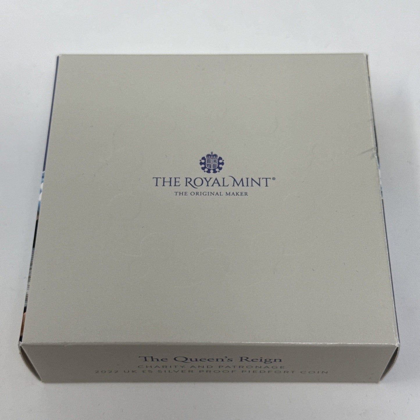 Exclusive Coins The Queens Reign 2022 UK £5 Silver Proof Piedfort Coin