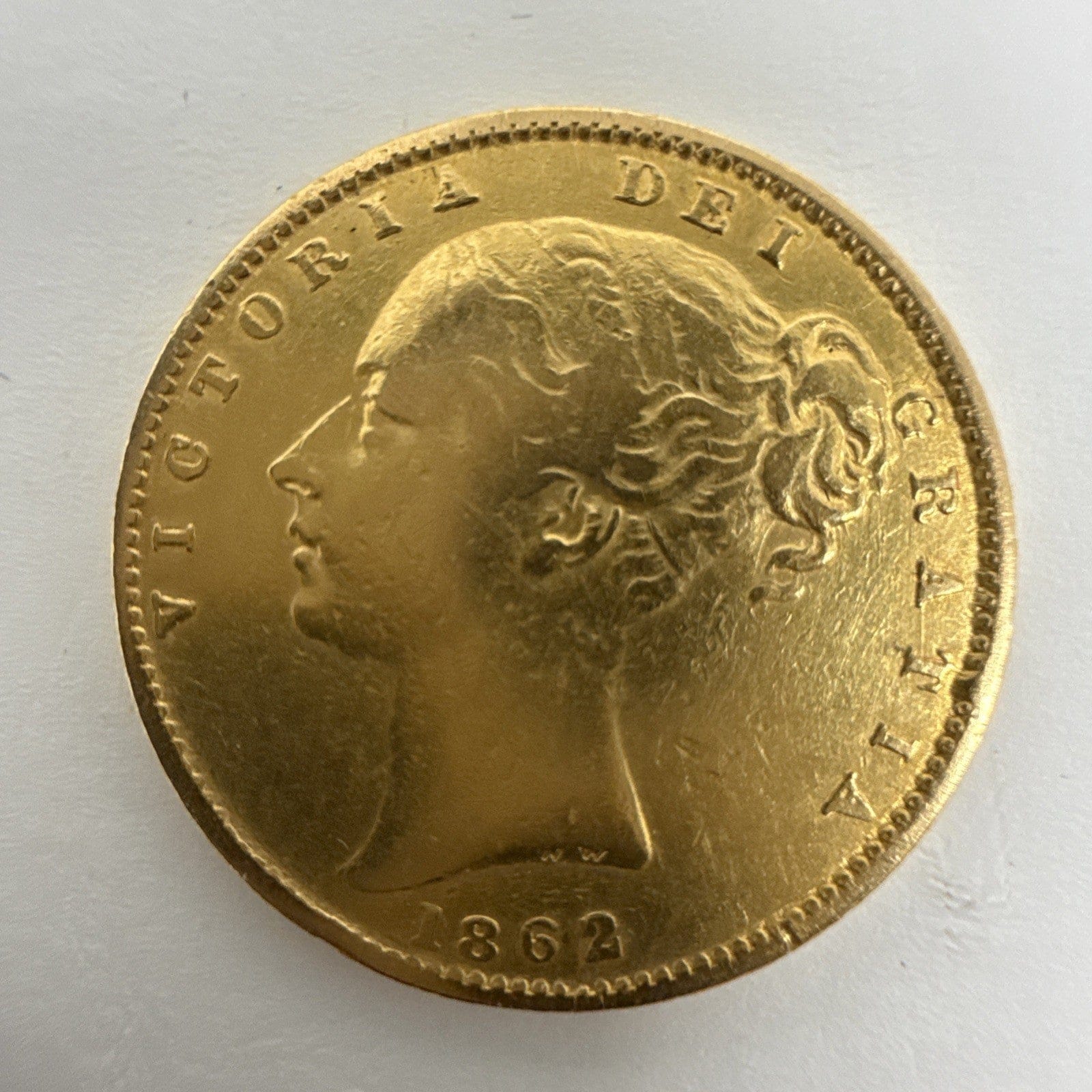 Exclusive Coins 1862 Queen Victoria Young Head Shield Reverse Full  Sovereign