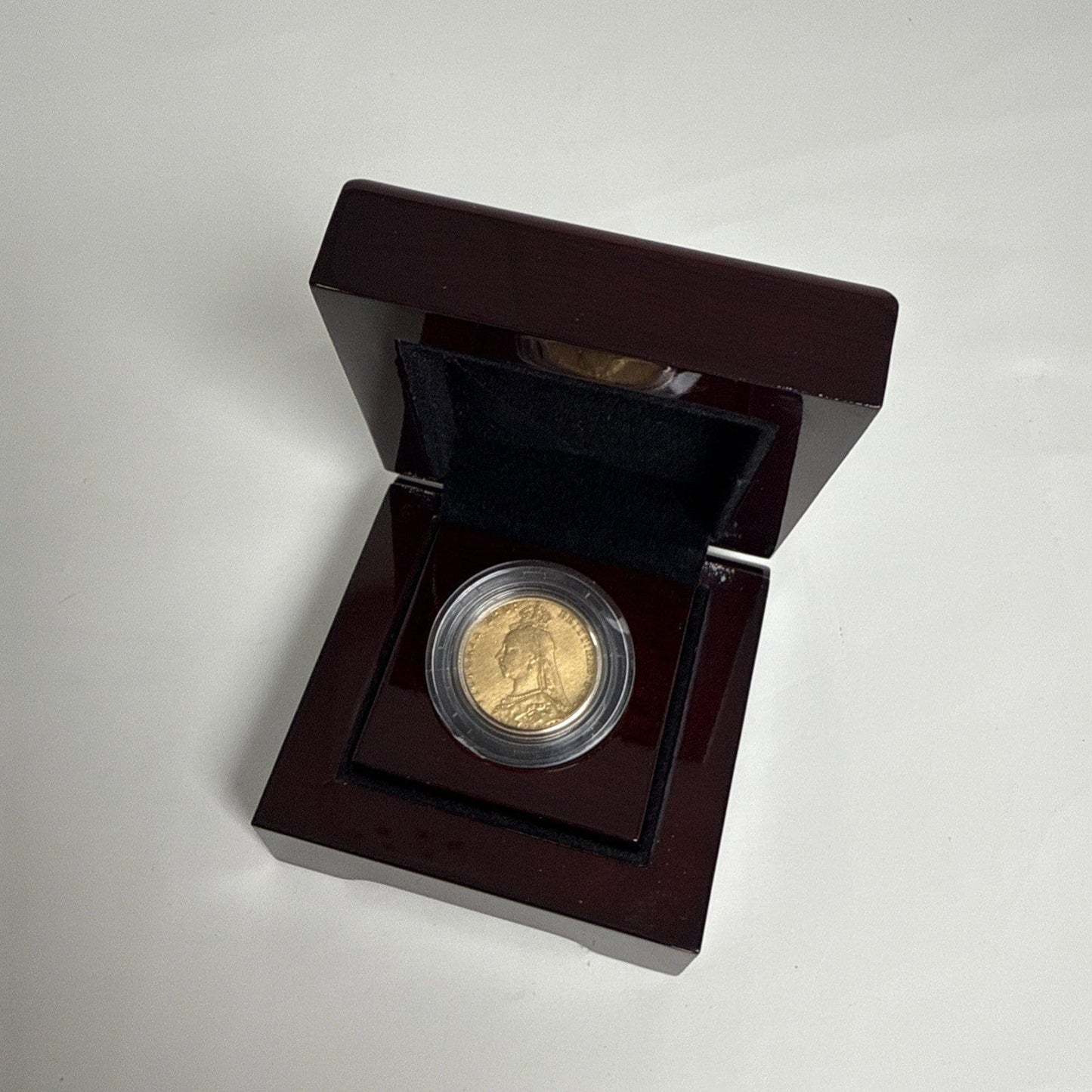 Exclusive Coins 1891 Queen Victoria Jubilee Head Full Gold Sovereign 22k 7.98g