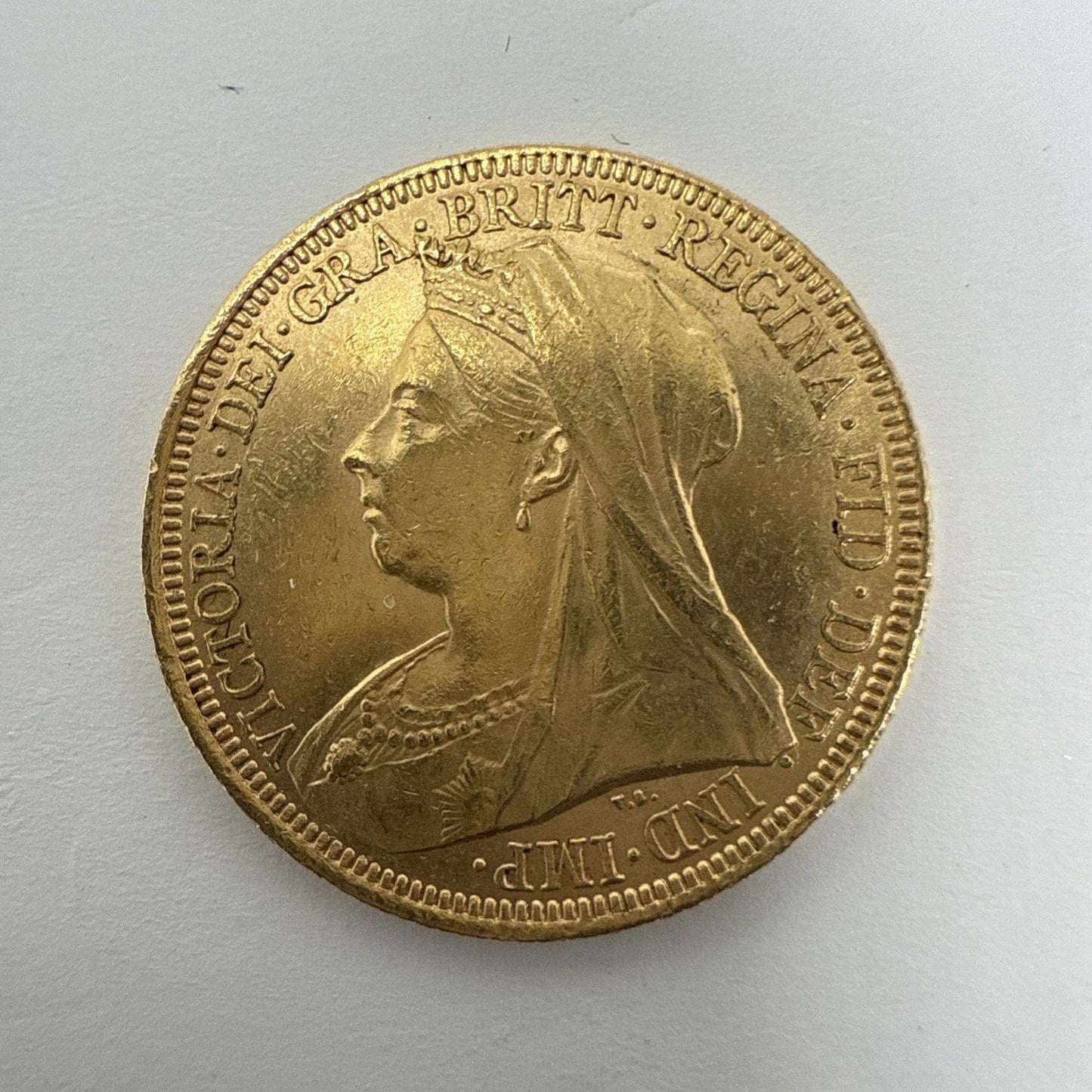 Exclusive Coins 1895 Sydney Mint Queen Victoria Full Gold Sovereign 22k