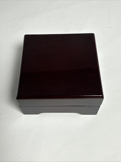 Exclusive Coins 1905 King Edward VII Full Gold Sovereign 22k Nice Example