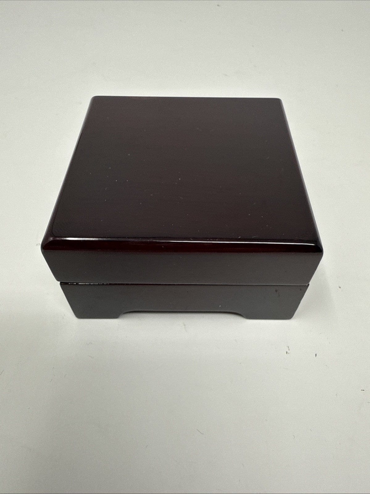 Exclusive Coins 1918 King George V Perth Mint Full Gold Sovereign 22k