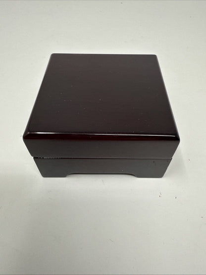 Exclusive Coins 1918 King George V Perth Mint Full Gold Sovereign 22k