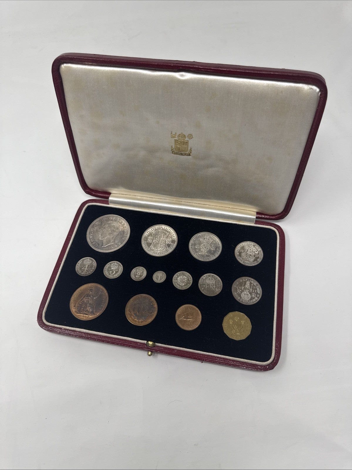 Exclusive Coins 1937 ProofSpecimen Coin Set - 15 Coins Including Maundy Money - In Original Case