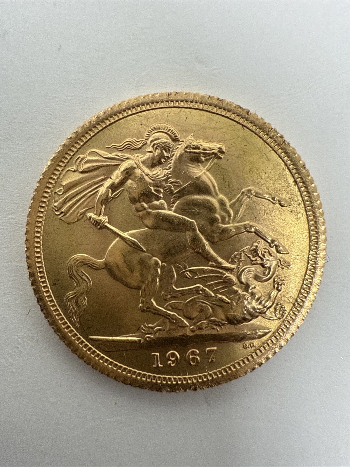 Exclusive Coins 1967 Queen Elizabeth II Full Gold Sovereign 22 K
