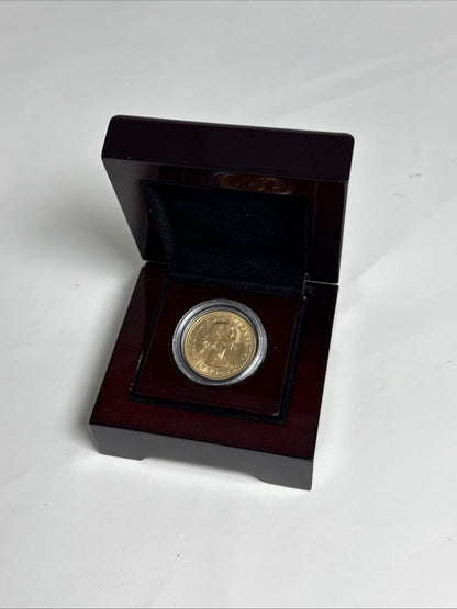 Exclusive Coins 1967 Queen Elizabeth II Full Gold Sovereign 22 K  #2