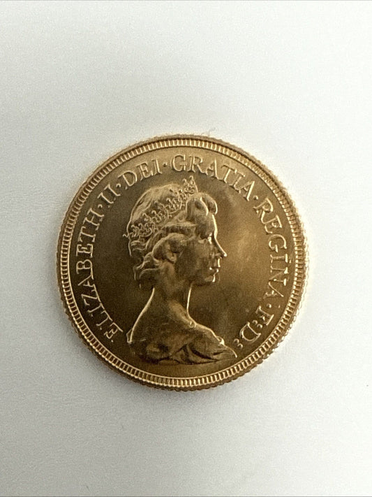 Exclusive Coins 1981  Queen Elizabeth II Full Gold Sovereign #2