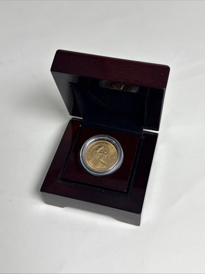 Exclusive Coins 1981  Queen Elizabeth II Full Gold Sovereign #2