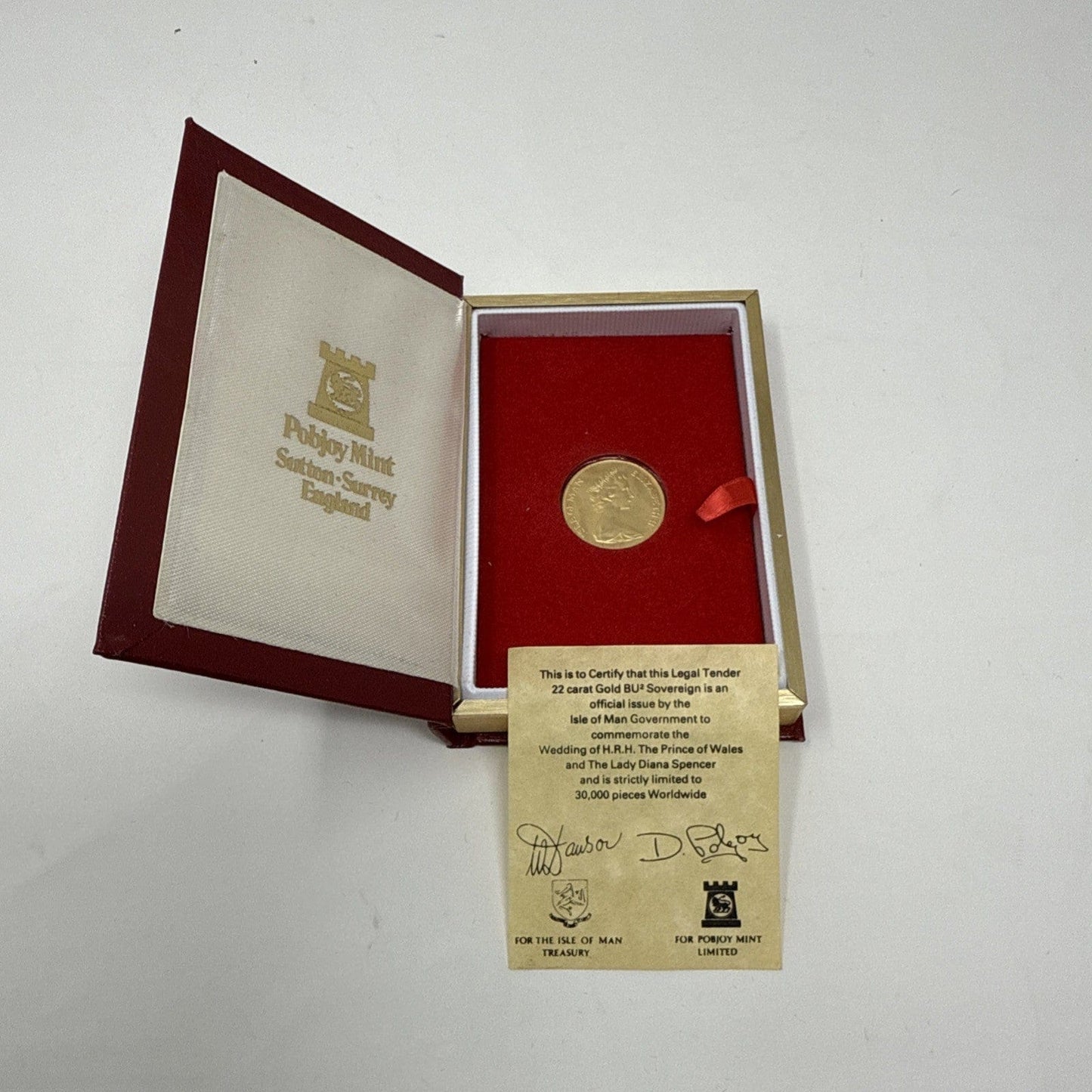 Exclusive Coins 1981 The Prince Of Wales & Lady Diana Gold BU Sovereign 22k