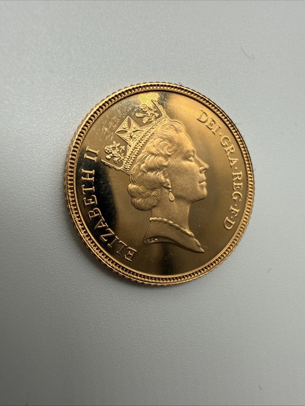 Exclusive Coins 1985 Queen Elizabeth II Proof Half Sovereign FDC Royal Mint