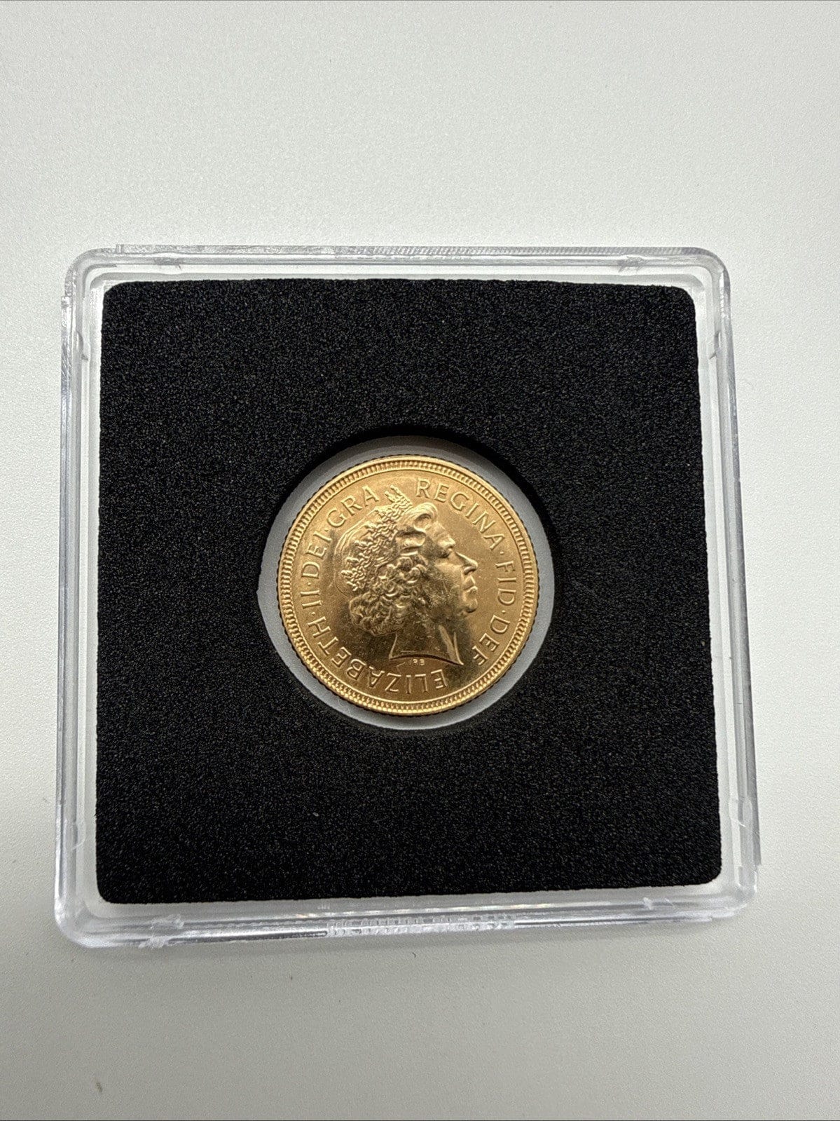 Exclusive Coins 2000 Queen Elizabeth II Half Sovereign 22k Royal Mint