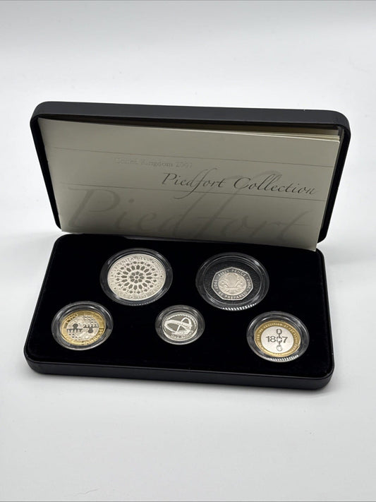 Exclusive Coins 2007 Queen Elizabeth II Piedfort Silver Proof Collection Royal Mint