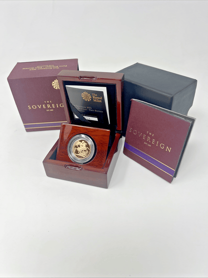 Exclusive Coins 2015 Fifth portrait Of Queen Elizabeth II Proof Full Gold Sovereign Royal Mint