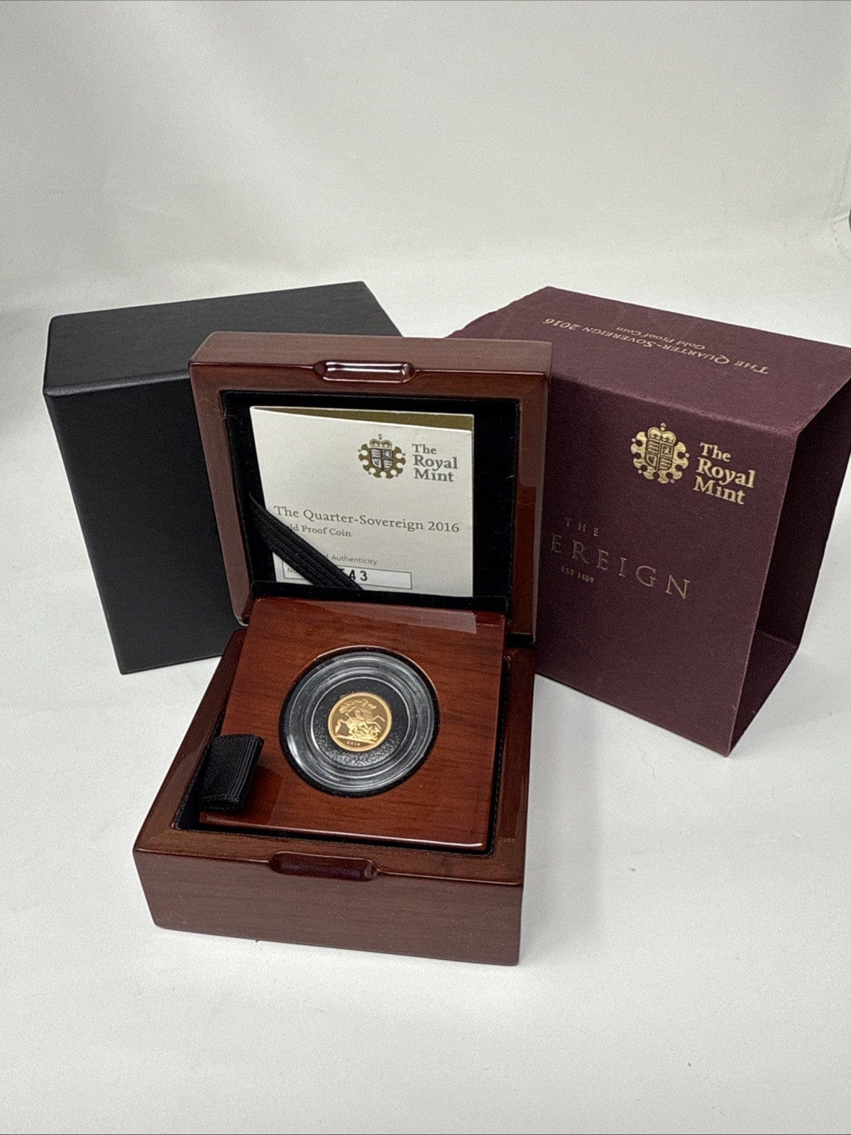 Exclusive Coins 2016 Queen Elizabeth II Proof 1/4 Sovereign James Butler Design Royal Mint