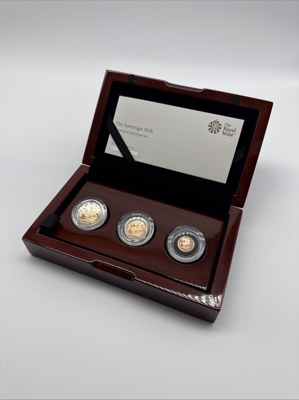 Exclusive Coins 2018 Queen Elizabeth II Proof Three Coin Sovereign Set The 65th  Anniversary