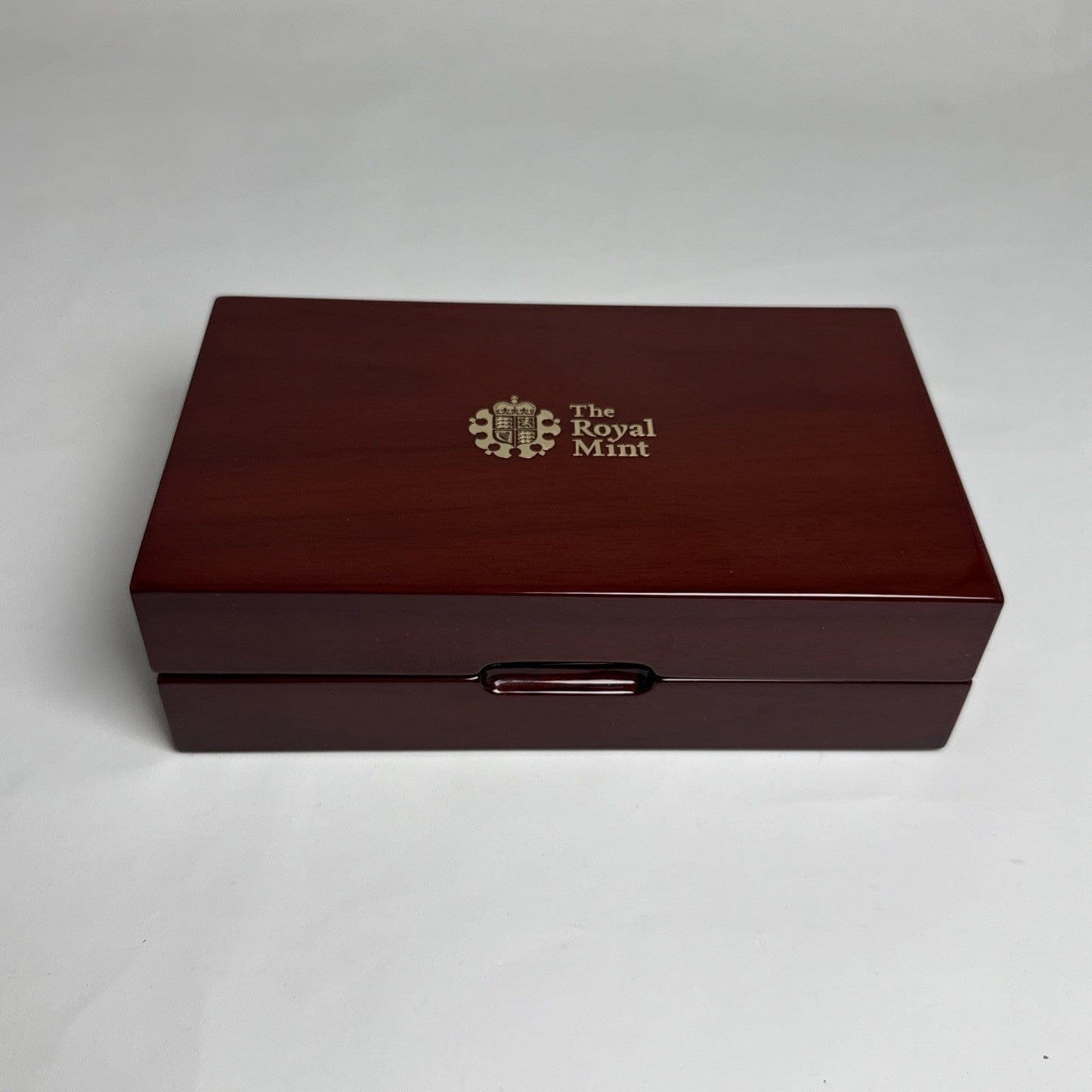 Exclusive Coins 2019 Queen Elizabeth II Premium Gold 3 Coin Set  Only 450 Issued  22k As Struck