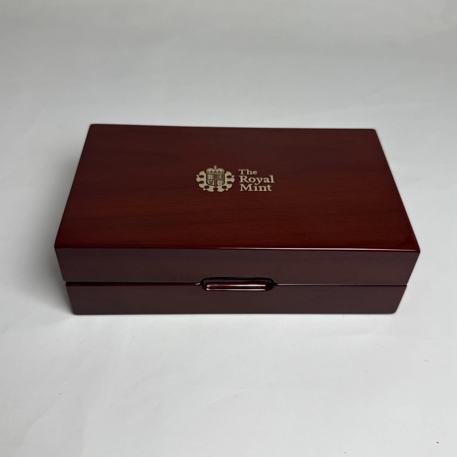 Exclusive Coins 2019 Queen Elizabeth II Premium Gold 3 Coin Set  Only 450 Issued  22k As Struck