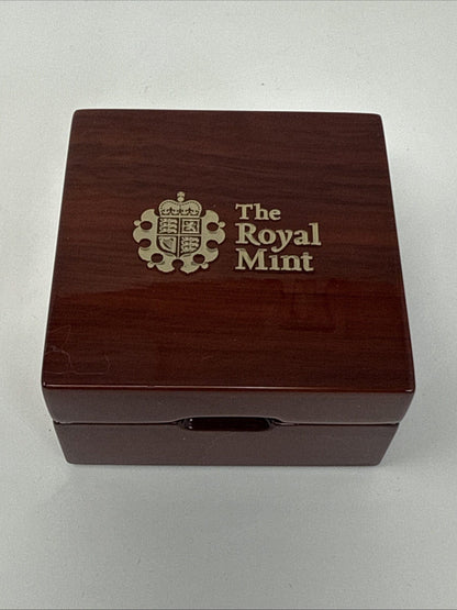 Exclusive Coins 2019 Queen Elizabeth II Proof Full Gold Sovereign  Royal Mint FDC