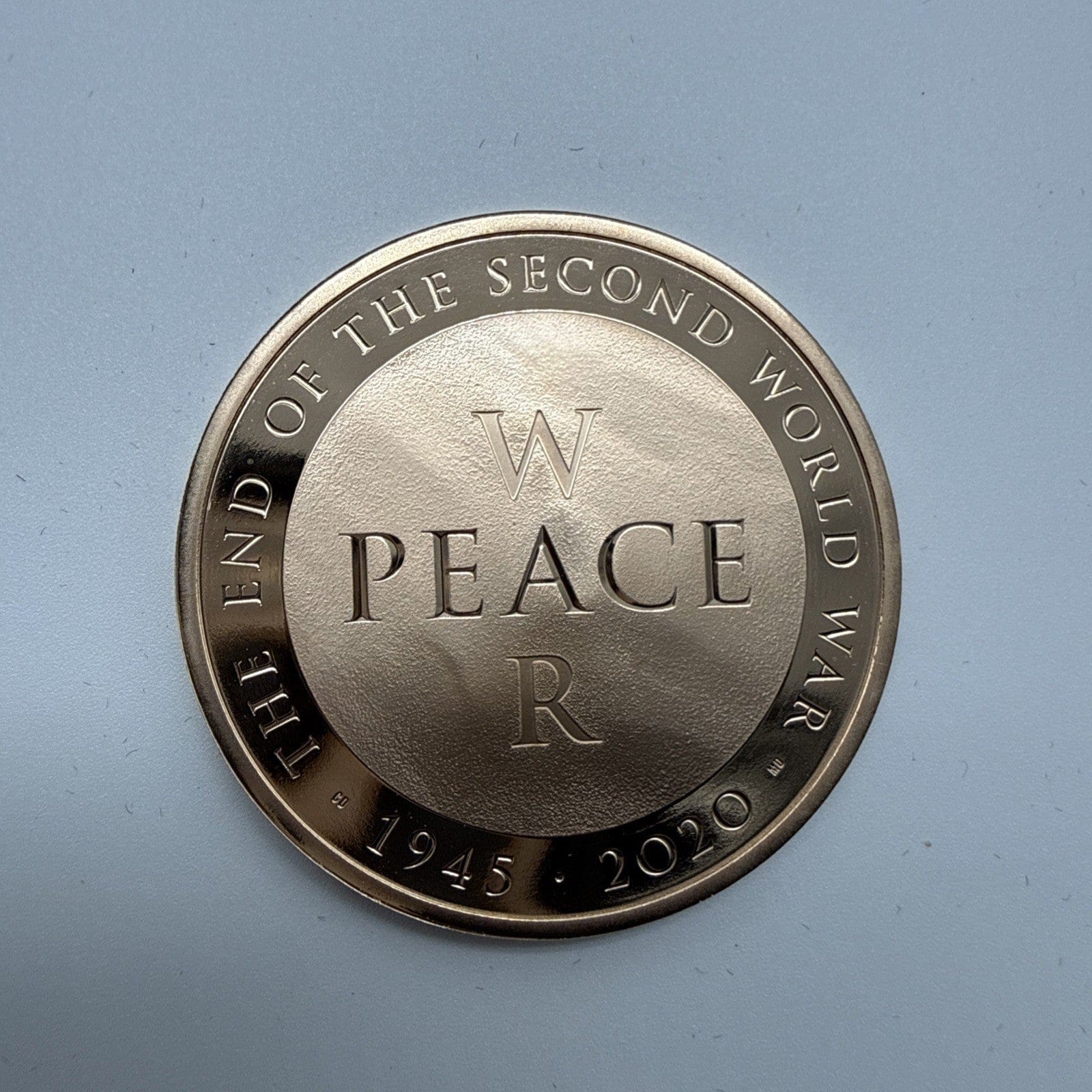 Exclusive Coins 2020 The 75th Anniversary Of The End Of The Second World War £5 Gold Proof Coin