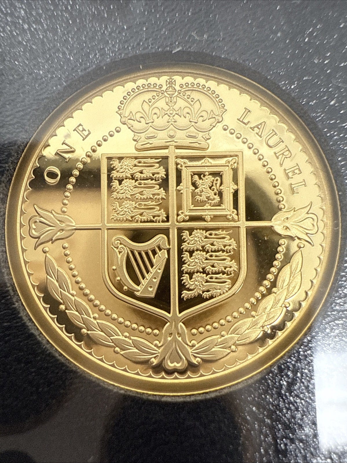 Exclusive Coins 2021 Gold Laurel Gold Proof Coin 22k 8g