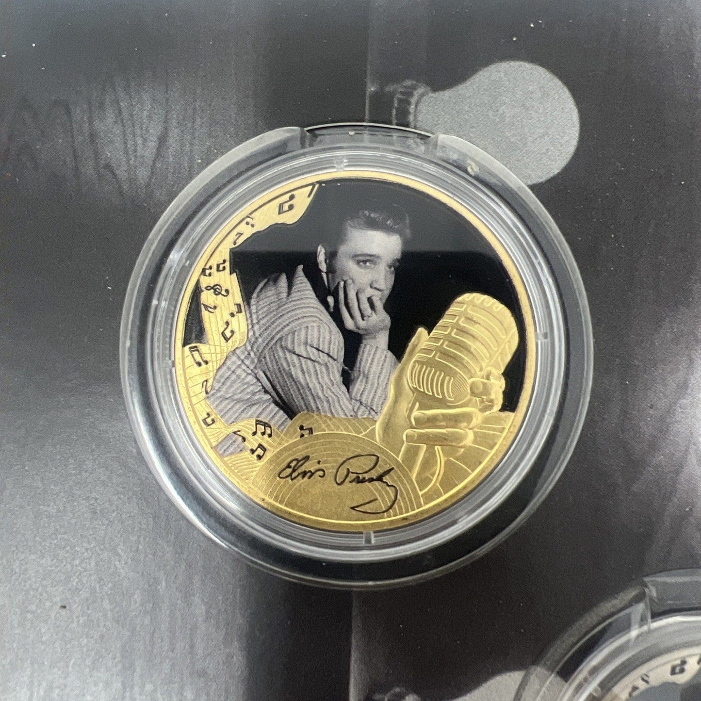 Exclusive Coins Elvis The Official It’s Now Or Never Gold Coin And Silver Set
