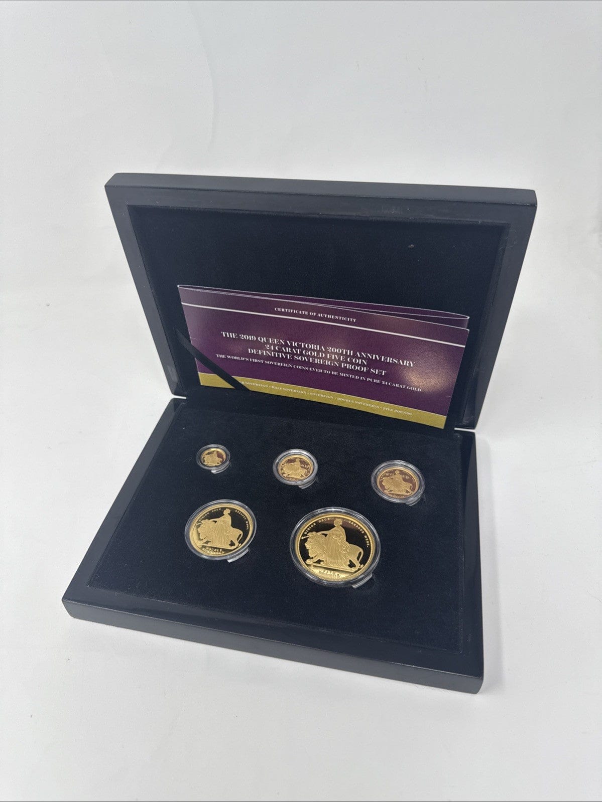 Exclusive Coins The 2019 Queen Victoria 200th Anniversary 24k Proof Set With The Una & the Lion