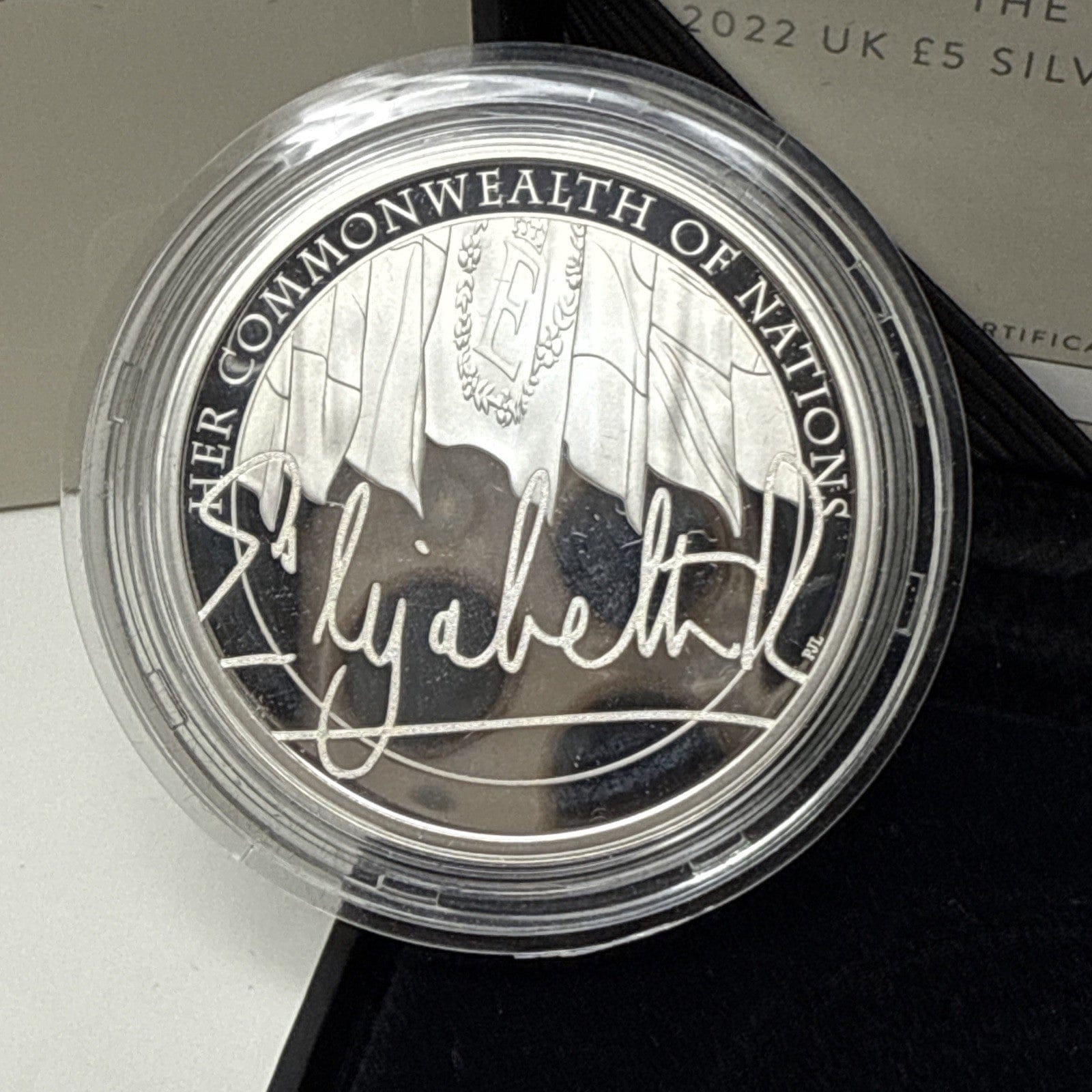 Exclusive Coins The Queens Reign The Commonwealth 2022 UK £5 Silver Proof Piedfort Coin
