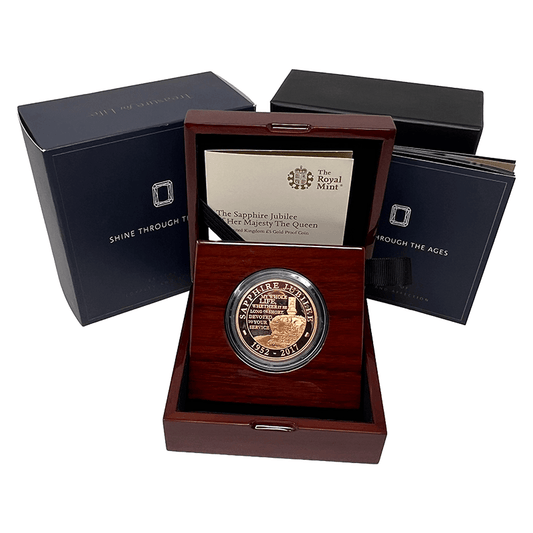 The Royal Mint Coins 2017 Sapphire Jubilee Gold Proof £5 Coin – Queen Elizabeth II