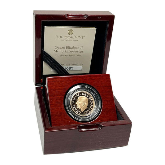 The Royal Mint Coins 2022 Queen Elizabeth II Gold Proof Sovereign 'FIRST PORTRAIT'